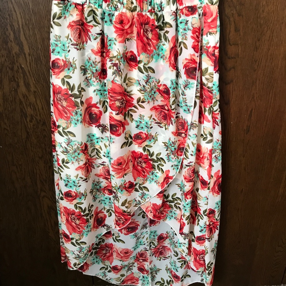Fun floral high low skirt